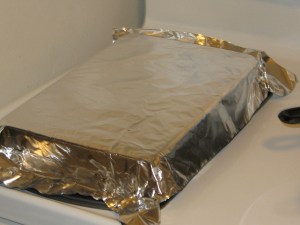 brownies: fitting tinfoil to the pan