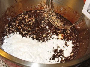brownies: stir in icing sugar